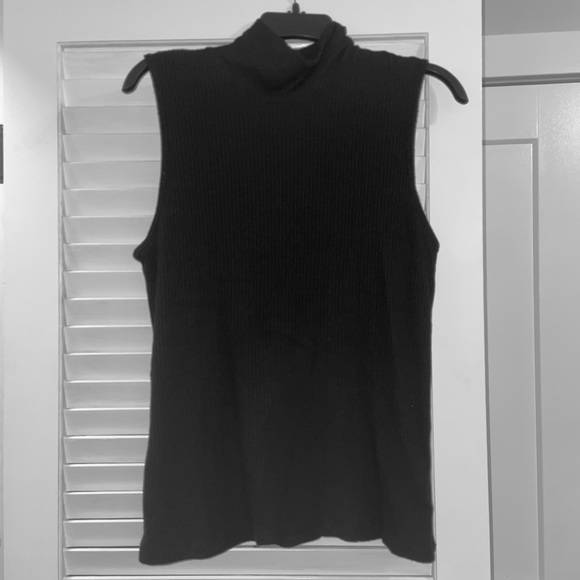 Christian Siriano Black Ribbed Turtleneck tank - Picture 2 of 6